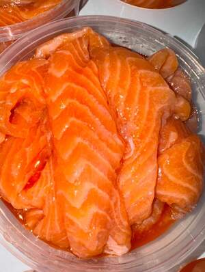 Шматки сьомги слабо солені 0,5